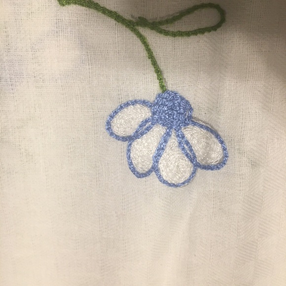 Table Linens, Needle Point, hand done, 98”L x66” W - Picture 4 of 6